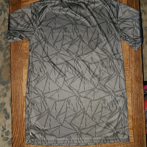 NWOT New Balance "FOCUS AND FIRE" Performance Tee - Picture 2 of 5